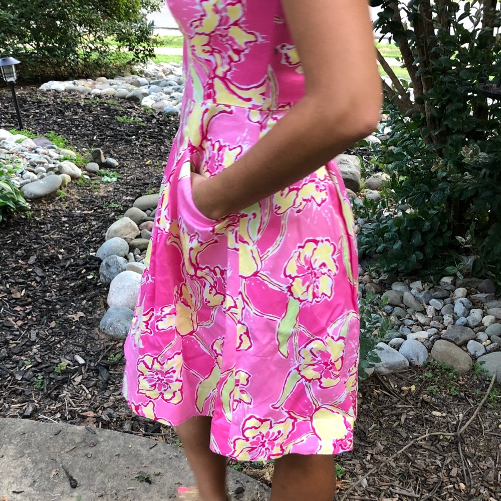 Lilly Pulitzer Hotty Pink Day Strapless Dress SZ.6 - Picture 5 of 6